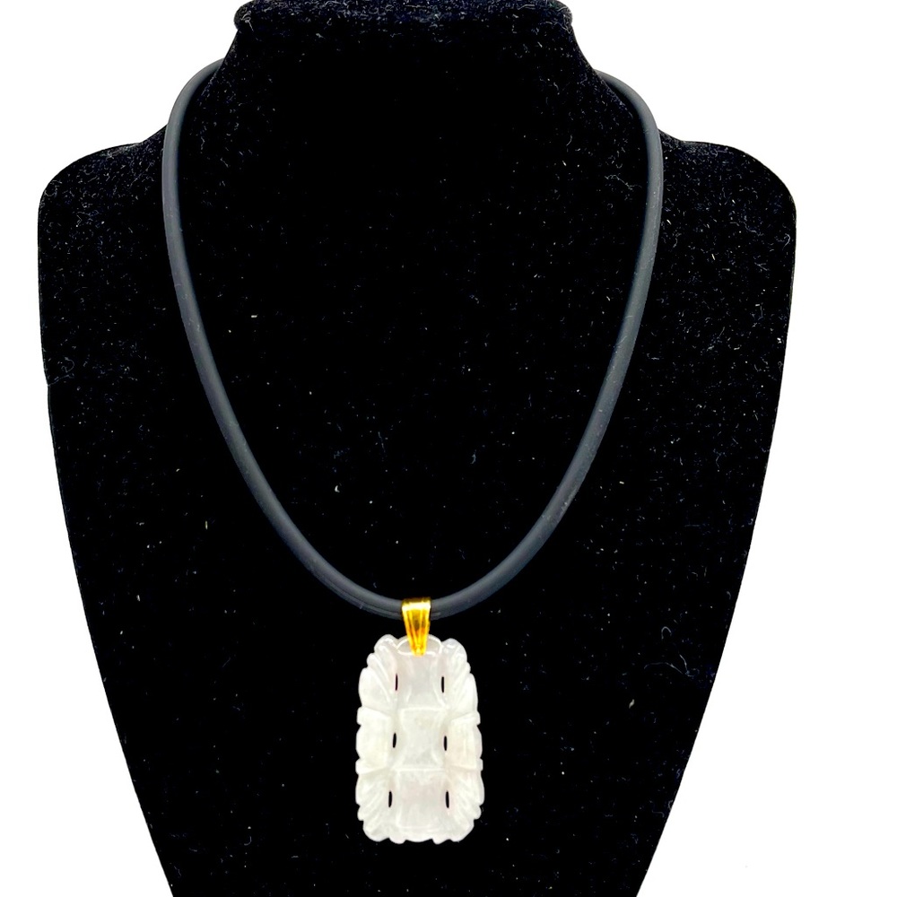 14K Lucky Jade Pendant with Bamboo Design
